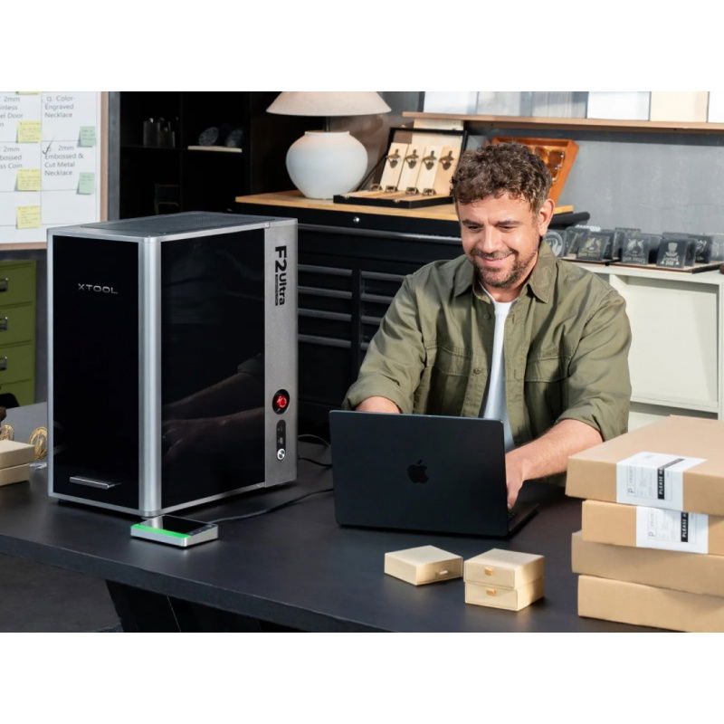 xTool F2 Ultra(single) + Conveyor