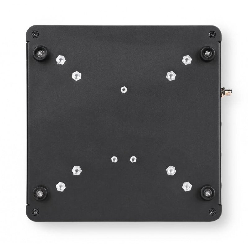 reComputer Industrial R2235-12 - 16 GB
