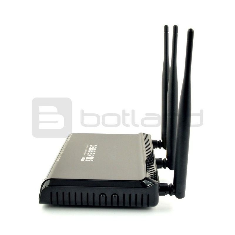 Pentagram Cerberus P6363 MIMO 5dBi 2,4 GHz Router