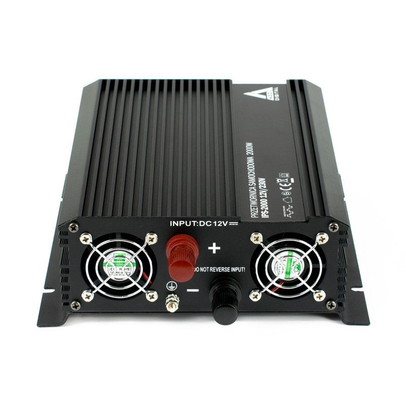 AZO Digital 12 VDC / 230 VAC IPS-1200D 1200W Spannungswandler mit Display