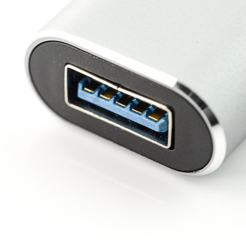 Adapter (HUB) USB Typ C auf HDMI / USB 3.0 / SD / MicroSD / C-Anschluss