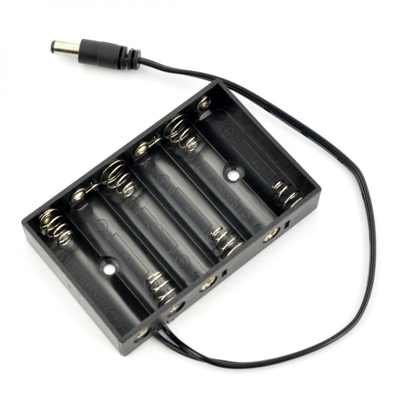 Korb für 6 AA (R6) Batterien mit DC 5,5 / 2,1 mm Anschlüssen