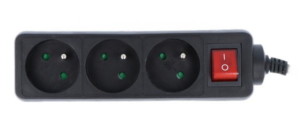Lanberg Steckdosenleiste mit Schalter, schwarz, 3 Steckdosen, 1,5 m