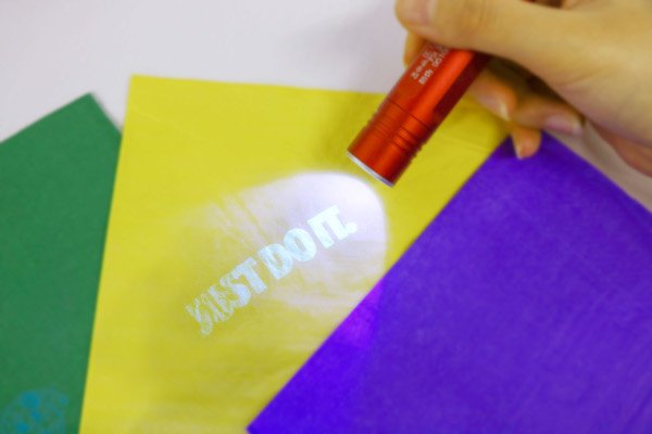 Evebot UV Flashlight – für sichtbare Tinte im UV-Licht