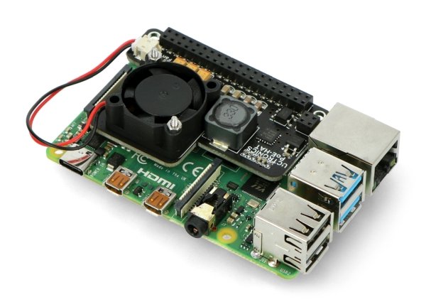 Shield mit Raspberry Pi 4B. Der Mini-Computer ist nicht im Set enthalten, er muss separat erworben werden.