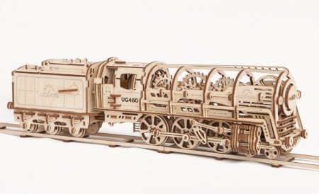 Das Modell der Lokomotive wurde in der Atmosphäre von Maschinen des 19. Jahrhunderts hergestellt.