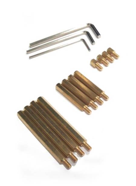 Zestaw śrubek, nakrętek i tulejek dystansowych M3 / M4 - 120 szt.