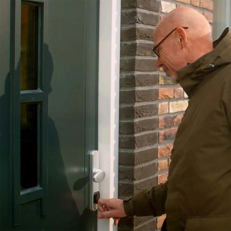 Shelly LOQED Smart Lock - inteligentny zamek do drzwi WiFi / Bluetooth - aplikacja Android / iOS - srebrny