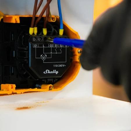 Shelly Shutter + BLU RC Button 4 - 2x sterownik rolet + pilot aktywacji akcji i scen - WiFi / Bluetooth