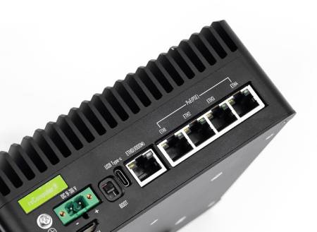 reComputer Industrial R2235-12 – Edge AI/IoT-NVR mit Raspberry Pi CM5 und Hailo-8 26 TOPS – 16 GB – Seeedstudio 100077451